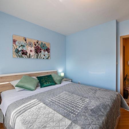 Apartman Silvija Όσιγιεκ Εξωτερικό φωτογραφία