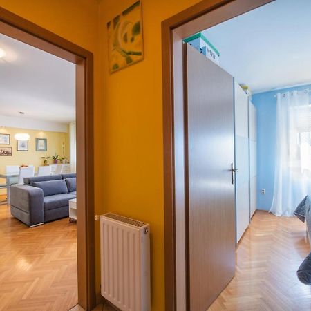 Apartman Silvija Όσιγιεκ Εξωτερικό φωτογραφία